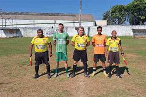 Paris derrota Juventude em jogo de sete gols, no Amador